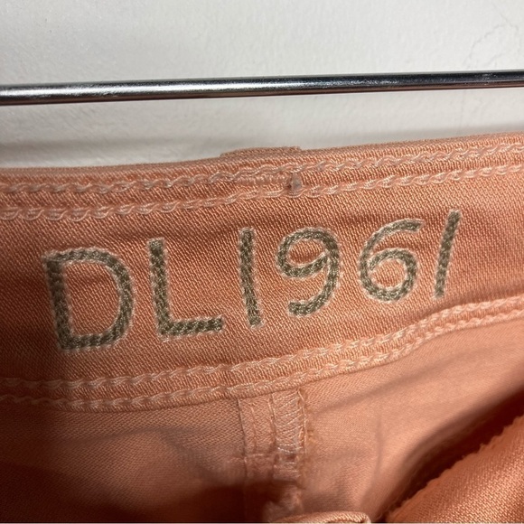 DL1961 peach colored Jeans size 29 - Picture 5 of 12